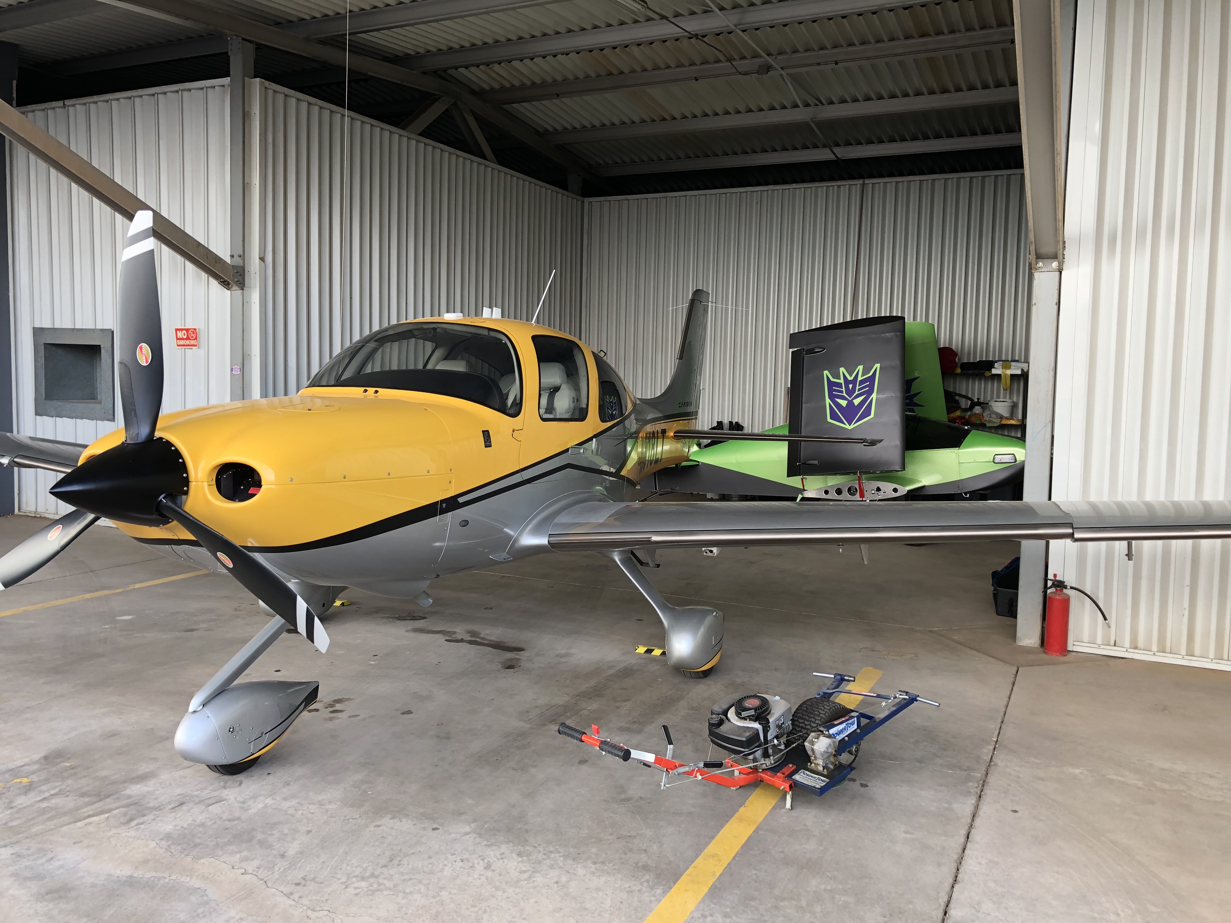 In Hangar